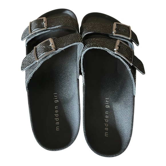 Madden Girl Women's Black Slides Size 9 Sandals with Rhinestones - Picture 5 of 6